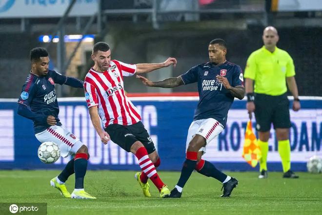 及禁区得分 及禁区得分